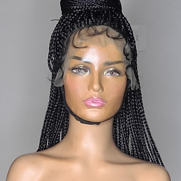 Braid frontal wig very soft not heavy. - Picture 2 of 8